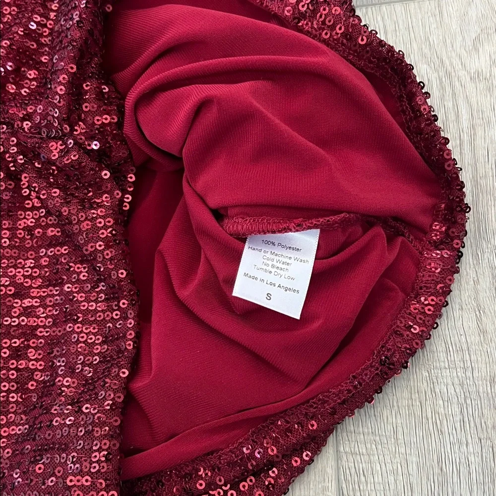 Lucy in the Sky Dark Red Elegant One-Shoulder Sequin Mini Dress Size Small - Picture 8 of 10